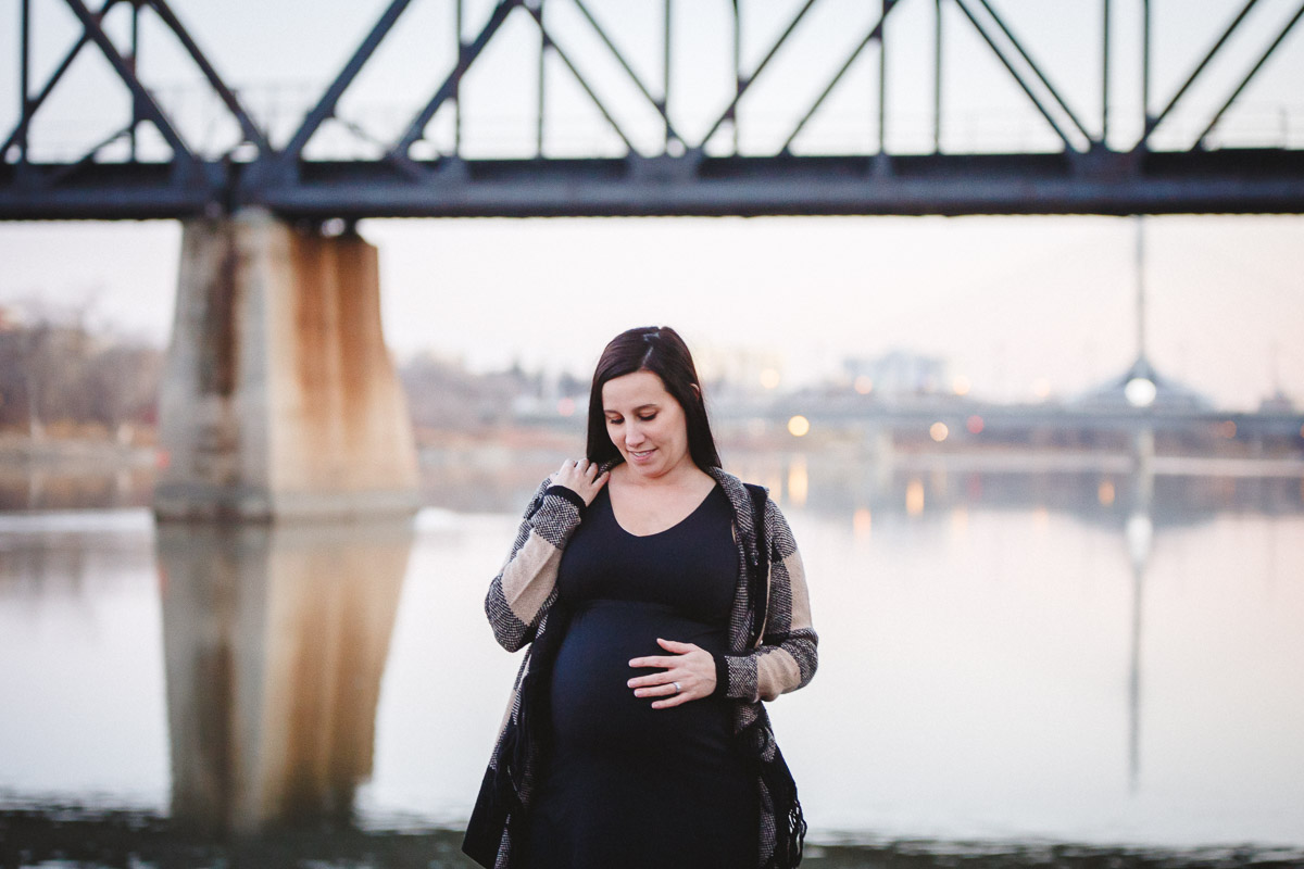 Winnipeg Maternity Photographer