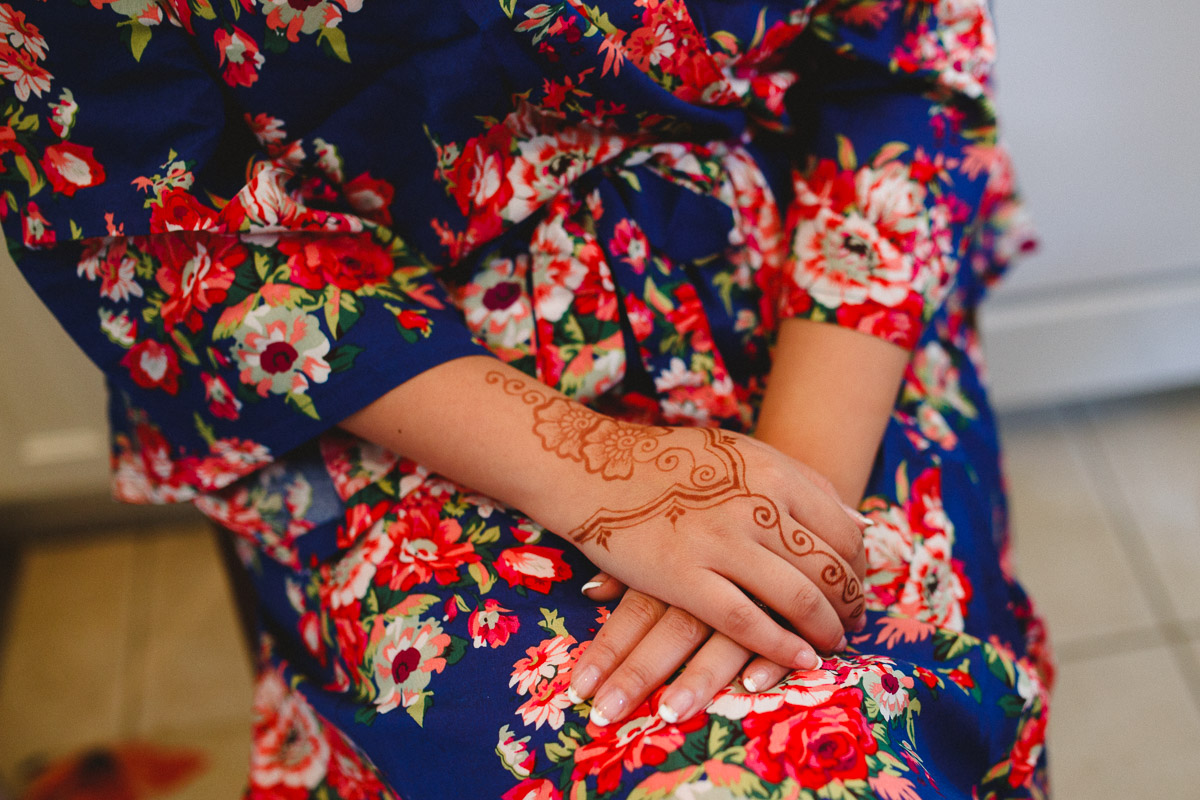 Henna on bridesmaids hand
