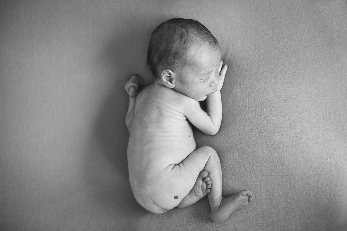 newborn baby girl photography Winnipeg